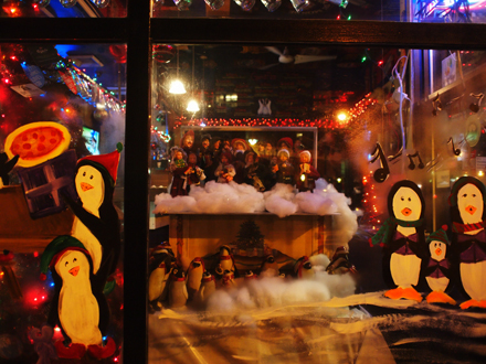 Mission Hill - Penguin Pizza 2 (440)